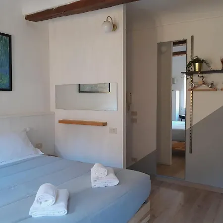 Casa Dei Bianchi Apartment *